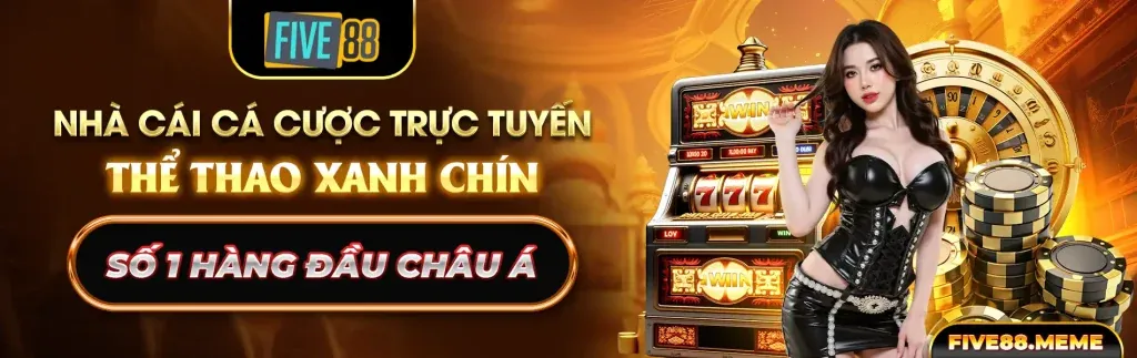 Hình ảnh banner chính cho trang blog của JUN880 WIN, thể hiện không khí sôi động của sòng bạc trực tuyến, cá cược thể thao và các trò chơi giải trí, với logo JUN880 WIN nổi bật và tông màu xanh lá cây vàng chủ đạo.